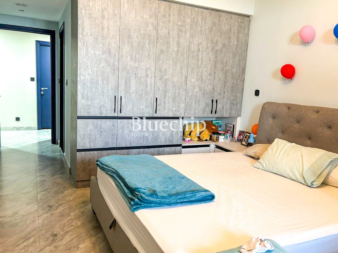 7bea234b-7a31-435f-acee-55d9fa35066d-3